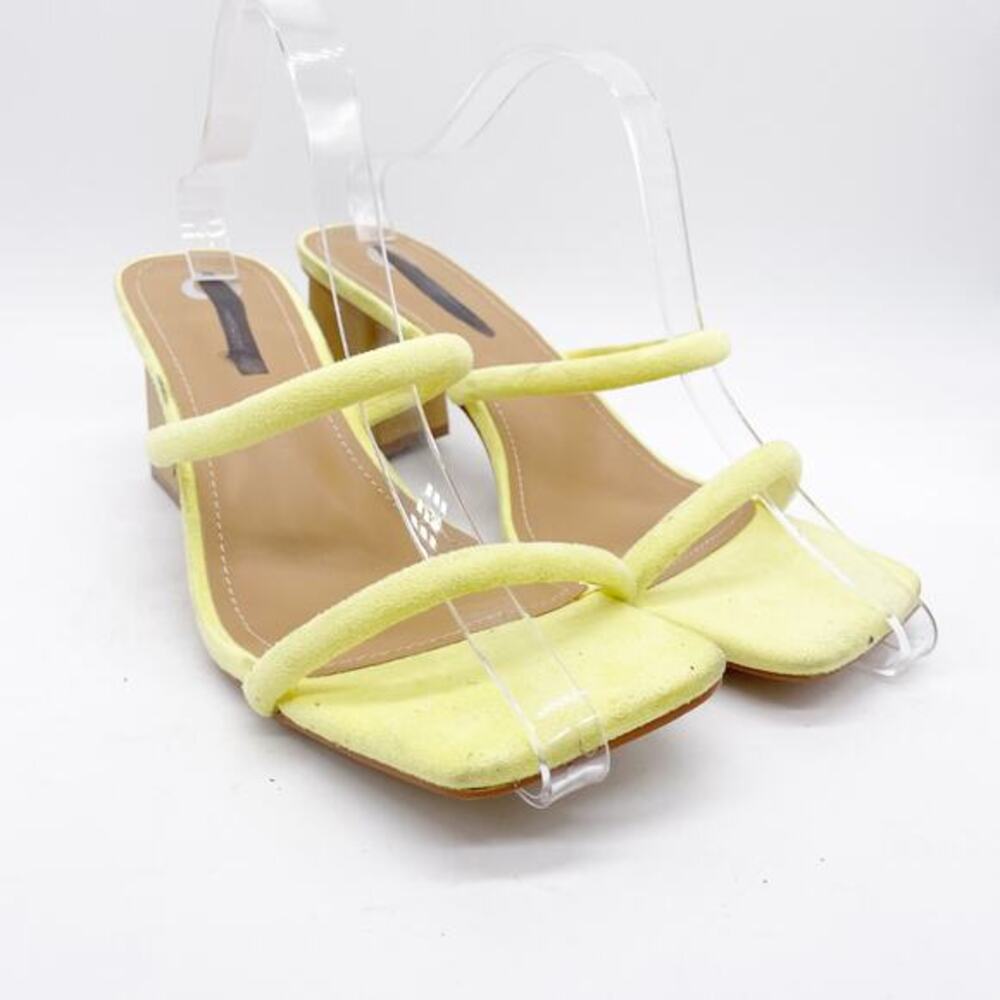 Journee Collection Womens Henrietta Yellow Square Toe Block Heel Sandals Size 11